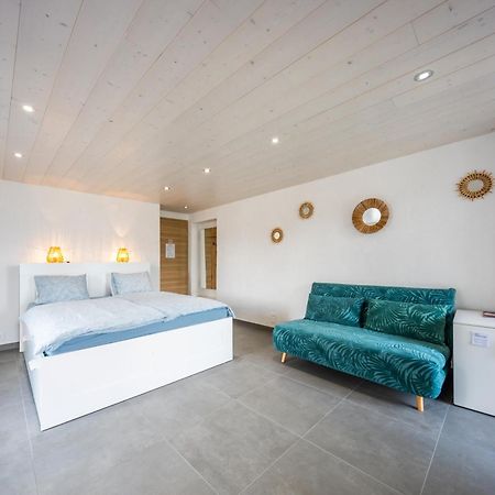 Aloha Chambres Port-Valais Dış mekan fotoğraf