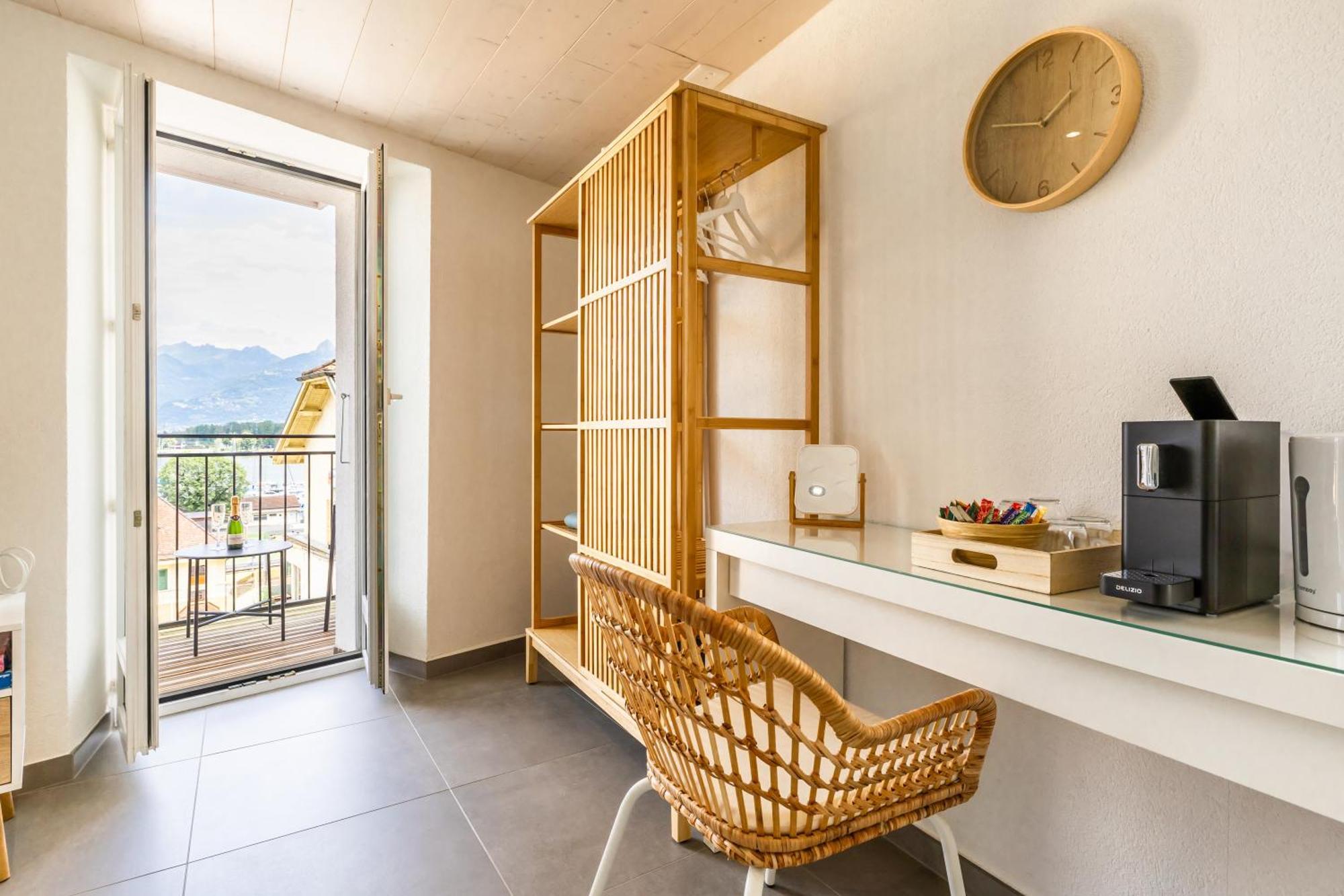 Aloha Chambres Port-Valais Dış mekan fotoğraf
